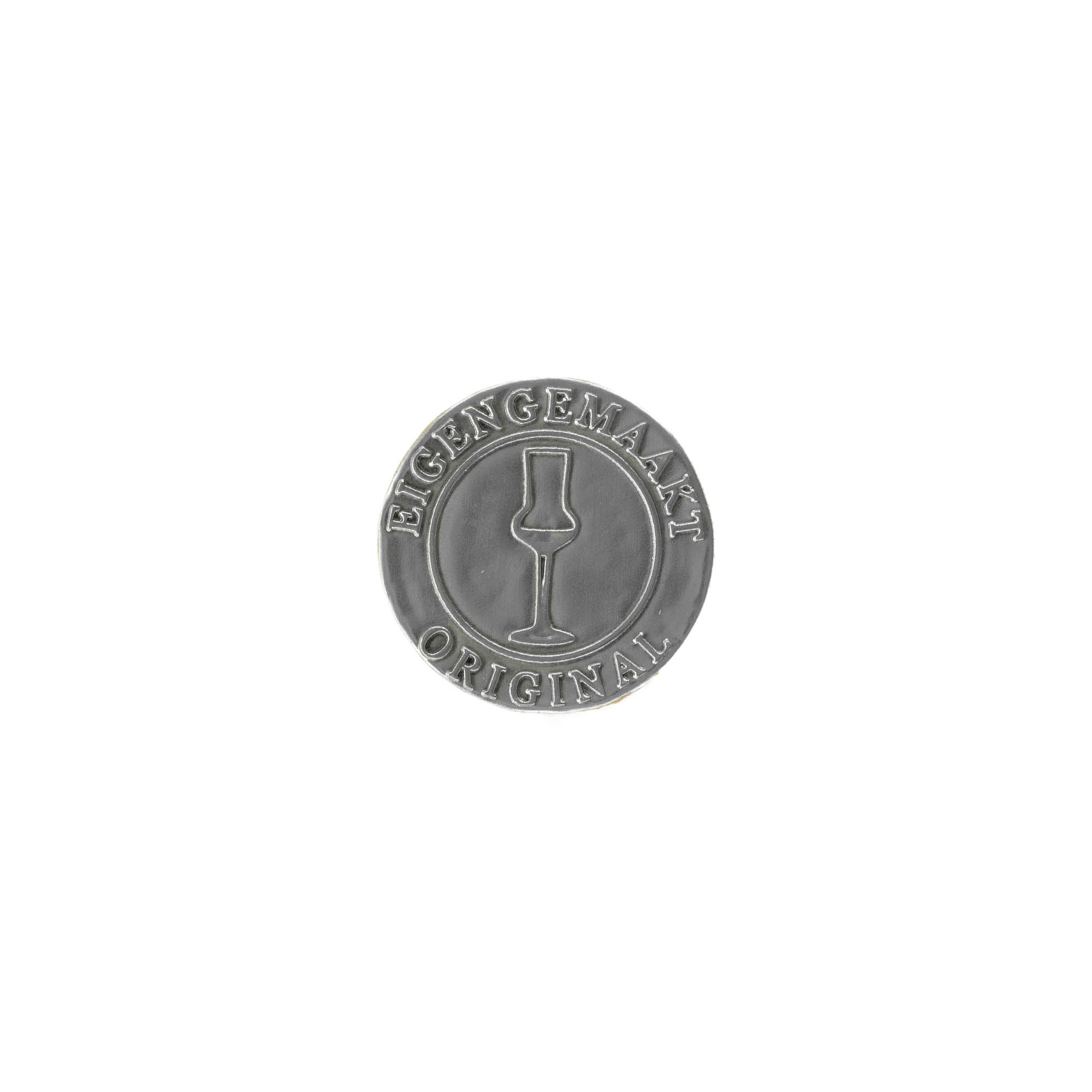 Kalajna etiketa 'Eigengemaakt', okrugla, metalna, srebrna Kalajna etiketa 'Eigengemaakt', okrugla, metalna, srebrna