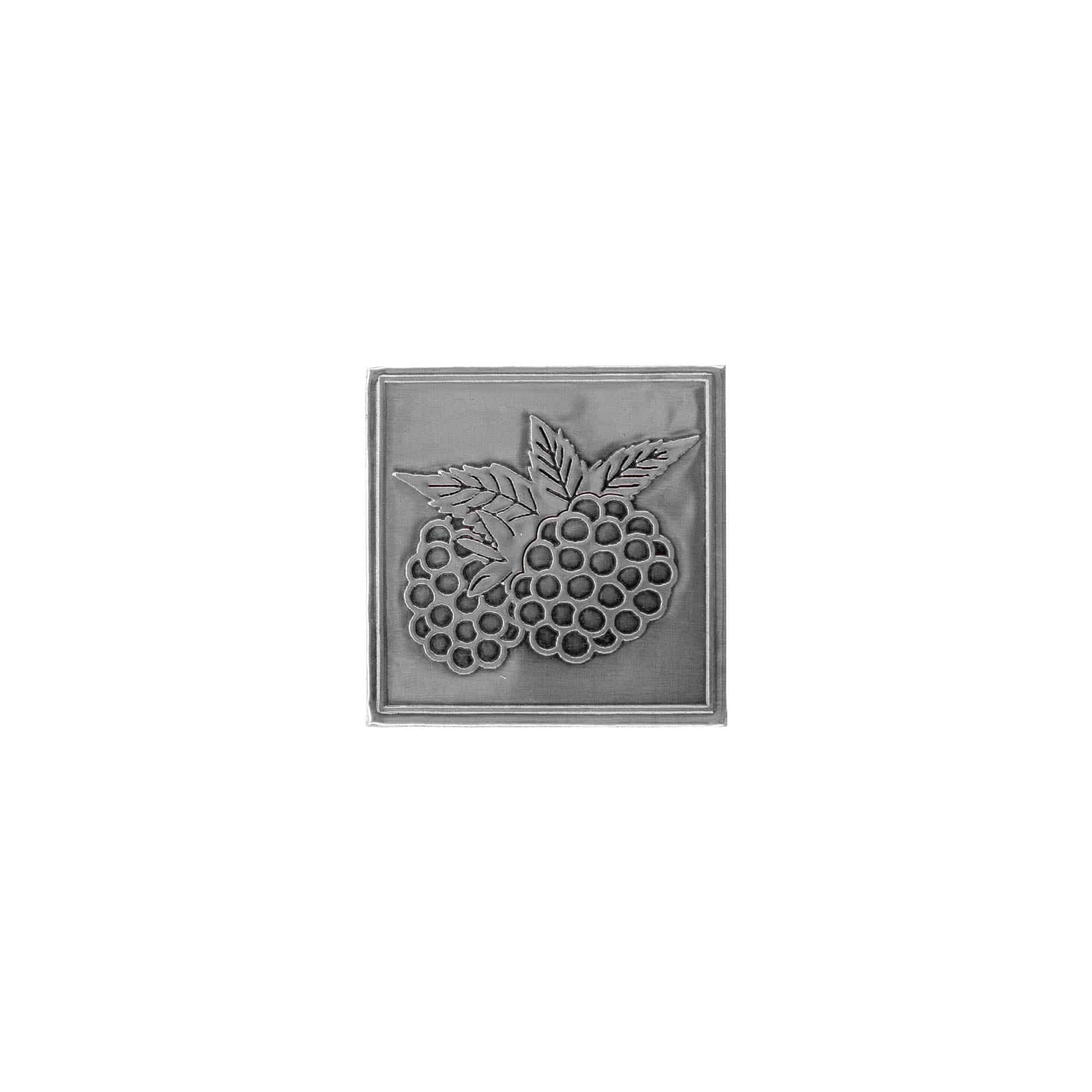 Pločica od kalaja 'Kupina', kvadratna, metal, srebrna