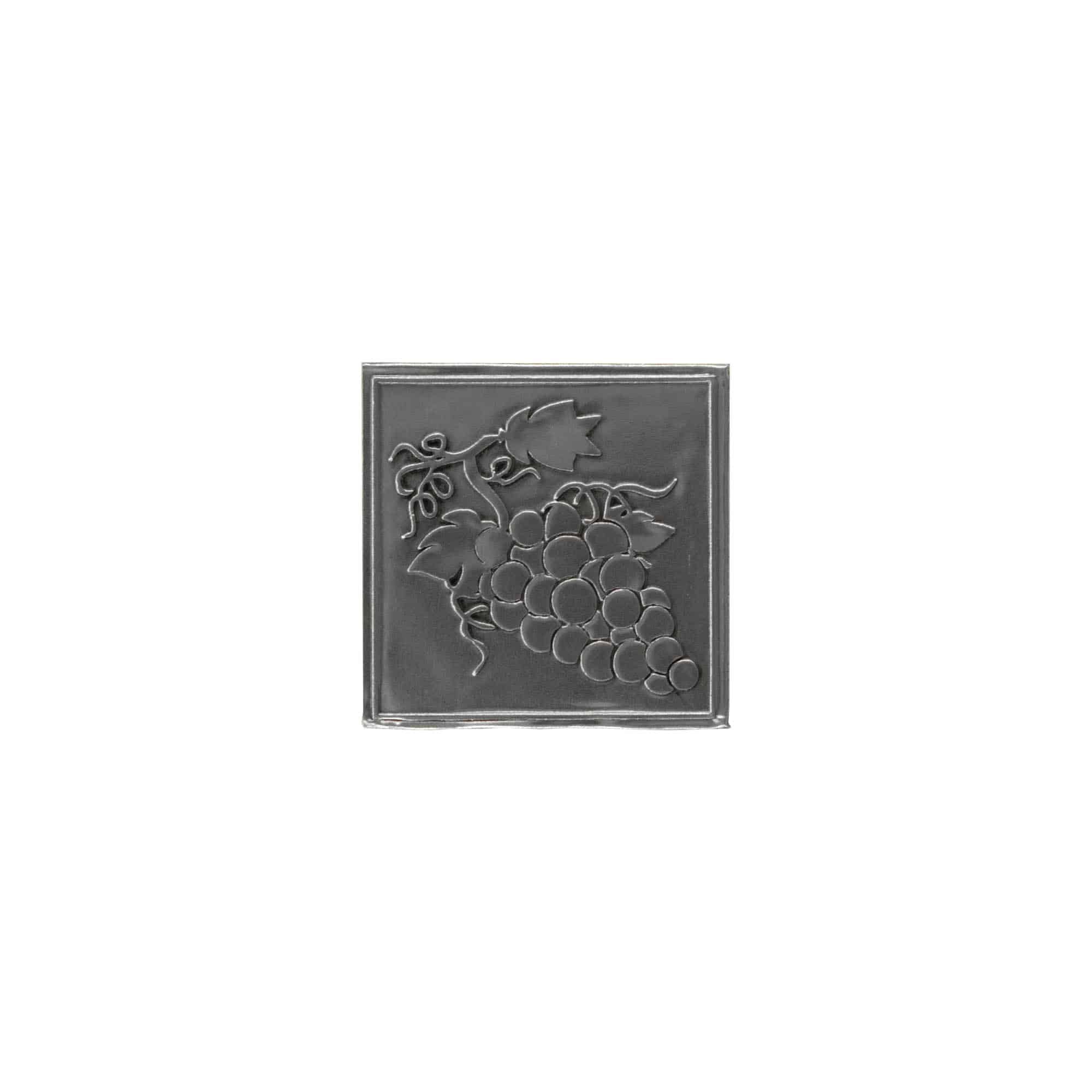 Limena etiketa 'Grožđe', kvadratna, metal, srebrna Limena etiketa 'Grožđe', kvadratna, metal, srebrna