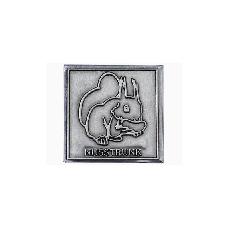Metalna etiketa "Nusstrunk", kvadratna, srebrna Metalna etiketa "Nusstrunk", kvadratna, srebrna