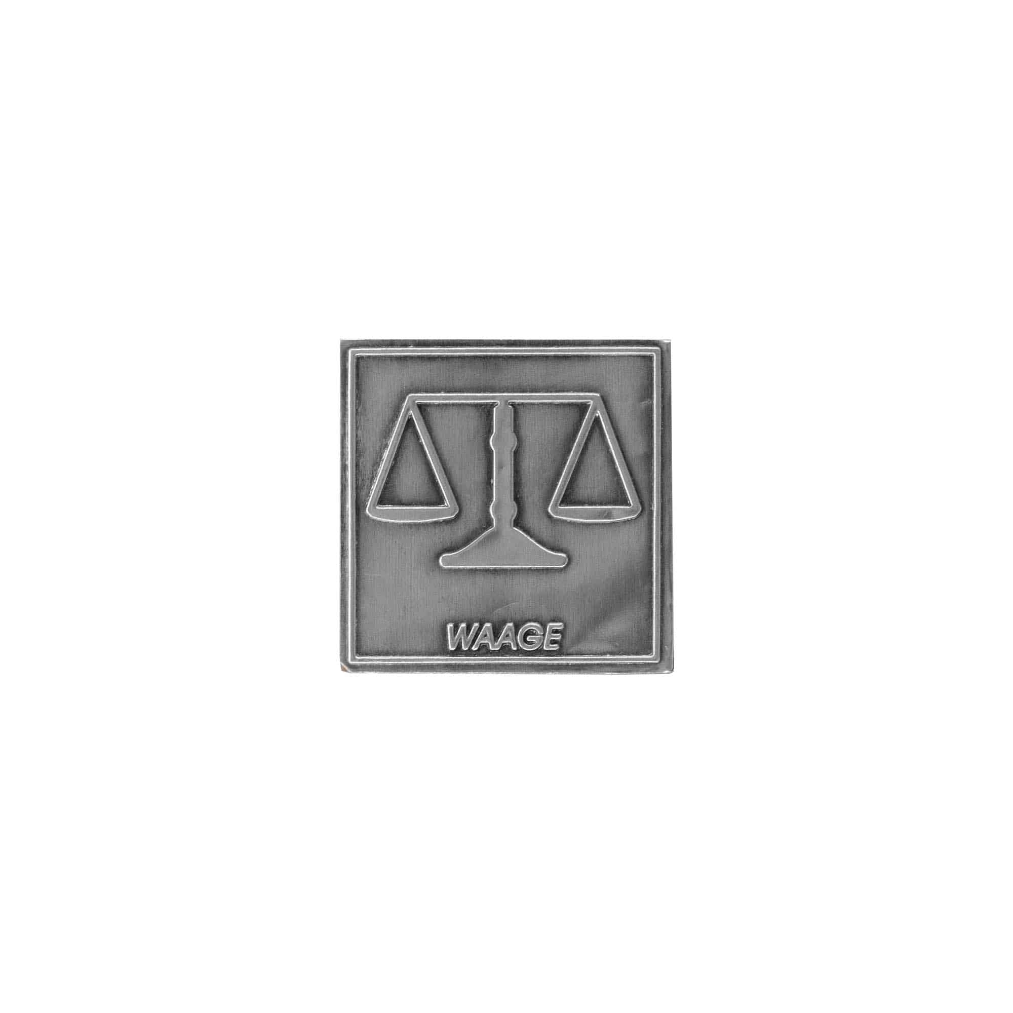 Limena etiketa 'Vaga', kvadratna, metal, srebrna Limena etiketa 'Vaga', kvadratna, metal, srebrna