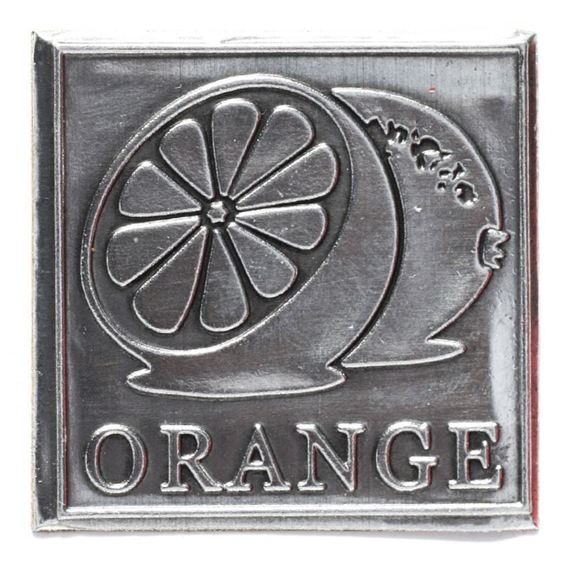 Metalna etiketa 'Orange', kvadratna, srebrna
